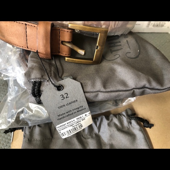 75% off Thursday Boot Company Classic Brass buckle Belt Size 32 - Picture 8 of 11